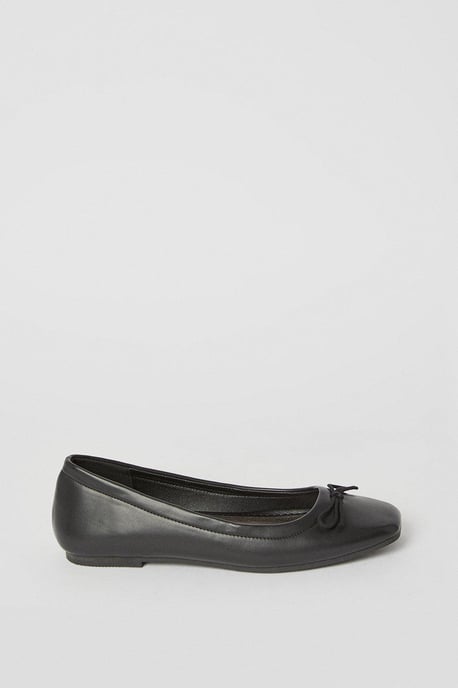 Lisa Bow Detail Ballet Flats