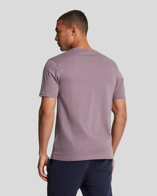 Men's Lyle And Scott Plain T-Shirt in Purple - Image 3