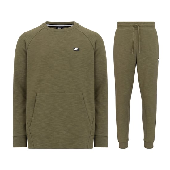 Nike Sportswear Optic Crew Neck Trainingspak in Olijf - Image 1