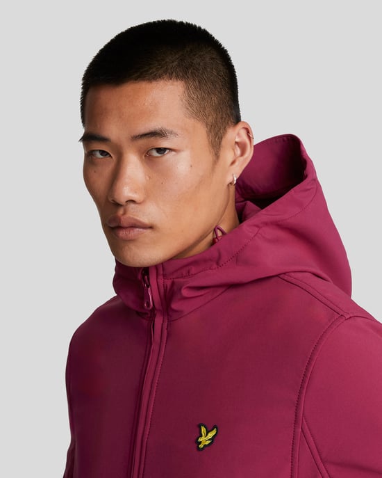 Rijk bordeauxrood softshelljack met fleece aan de achterkant van Lyle & Scott - Image 4