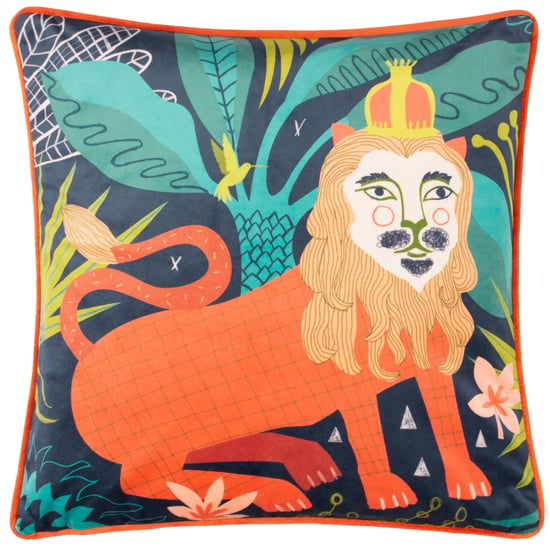 Kate Merritt Velour Kussen met Leeuw Motief gevuld met Polyester - Image 1