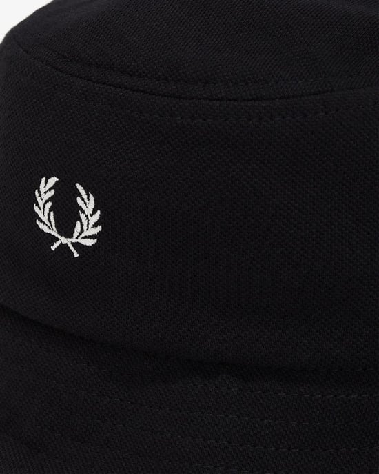 Winkel Voor Fred Perry Pique Katoenen Zwarte Bucket Hoeden - Image 3