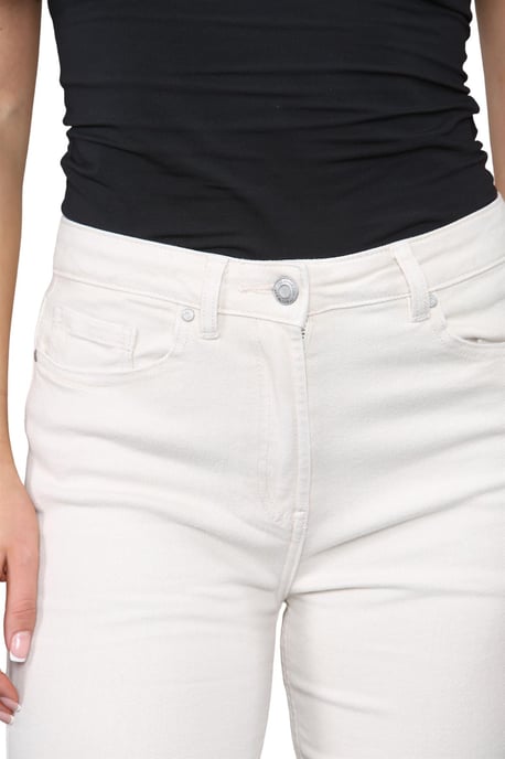 M&Co Dames jeans met hoge taille en taps toelopende rechte pijpen in beige - Image 4