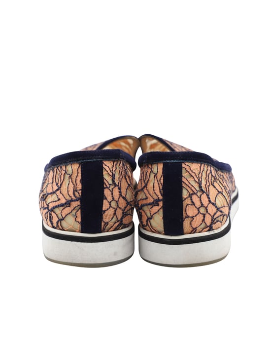 Nicholas Kirkwood Alona Kant Puntige Neus Loafers in Oranje Nylon - Image 4