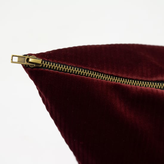 Aurora 45X45 Poly Cushion Ox Blood