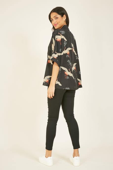 Yumi Black Crane Print Kimono