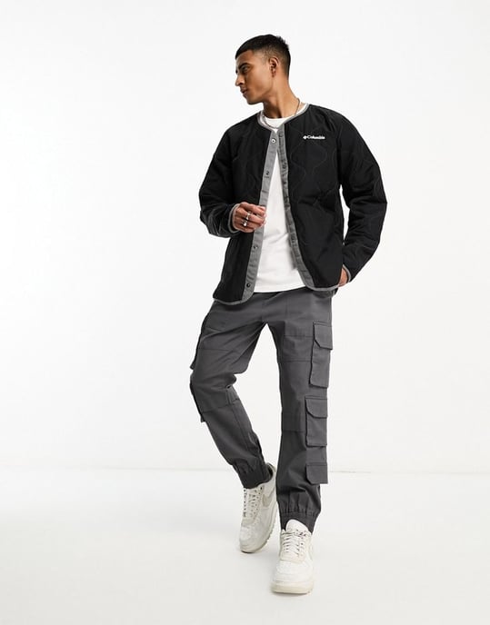 Columbia Doverwood crinkle fabric quilted liner jacket in black Exclusive at ASOS