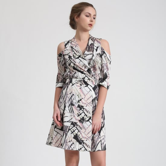 Geometrische print vleermuismouwen wrap effect -jurk - Image 3
