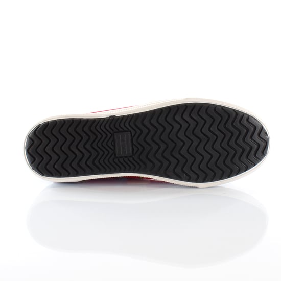 Toms x Marvel Trvl Lite Low Womens Red Trainers