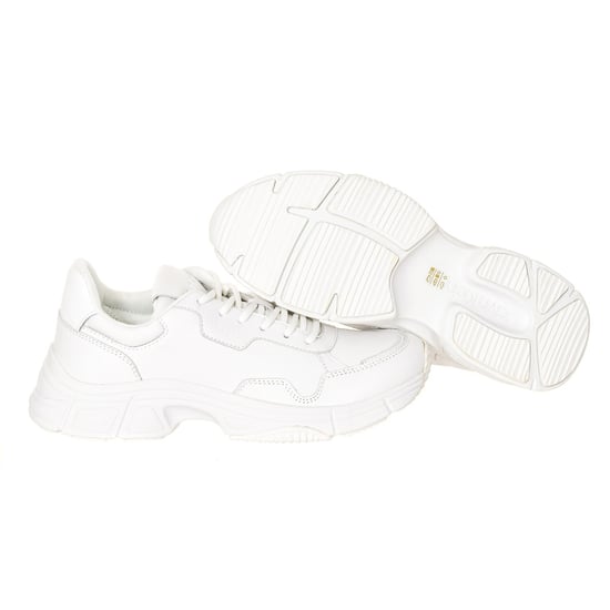 Sneaker Demos