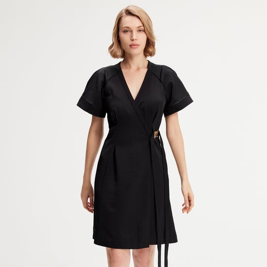 Minimalistische wrap jurk - Image 2
