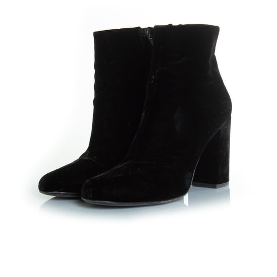 velvet ankle boots in black - Image 1