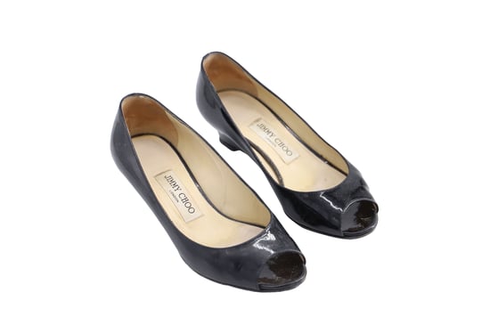 Jimmy Choo 'Baxen' Peep-toe Wedges in Zwart Glanzend Leder - Image 1