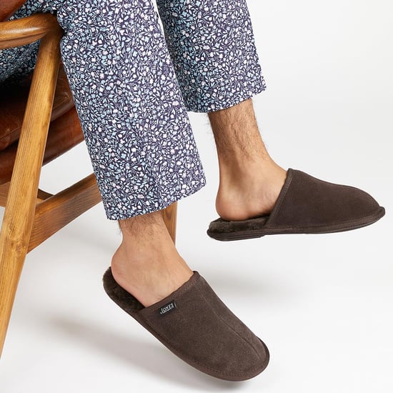 Jones Bootmaker Men's Sheepskin Lined Slippers - Image 5