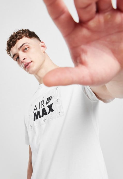 Nike Sportswear Retro Air Max T-shirt in wit - Image 3