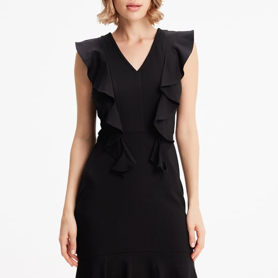 Jersey dress with wide ruffles