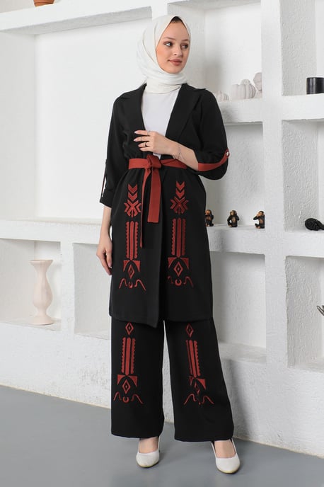 Jurk Geborduurd Pak Set - Image 4