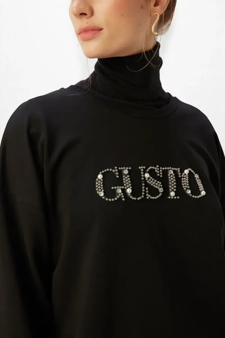 Logo Sweatshirt in Black - Image 2