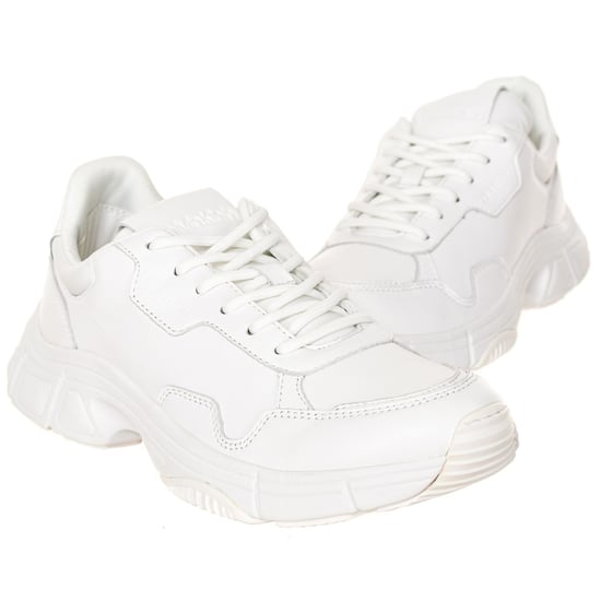 Sneaker Demos