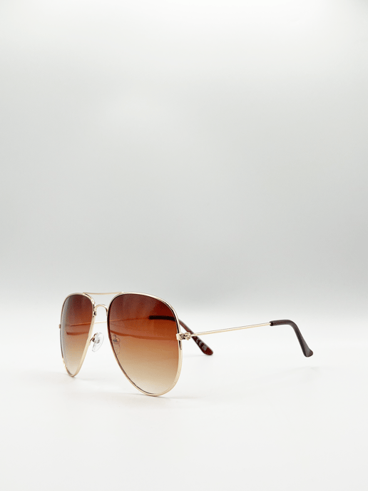 Classic Pilot Gold Aviator  Sunglasses