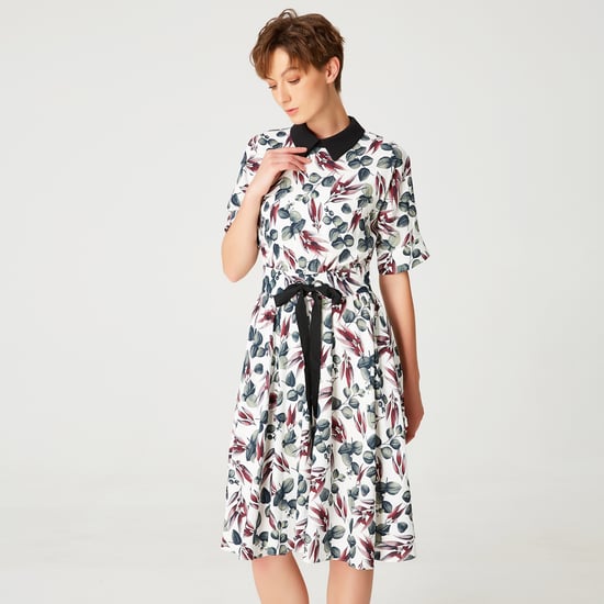 Fit-en-flare bladeren Printjurk met brede riem - Image 4