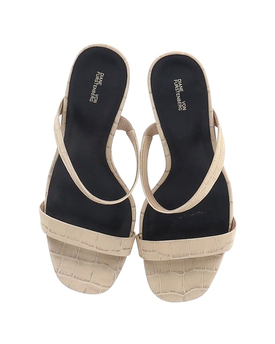 Diane Von Furstenberg Vivienne Wedge Sandalen met Krokodillenprint in Beige Leer - Image 5