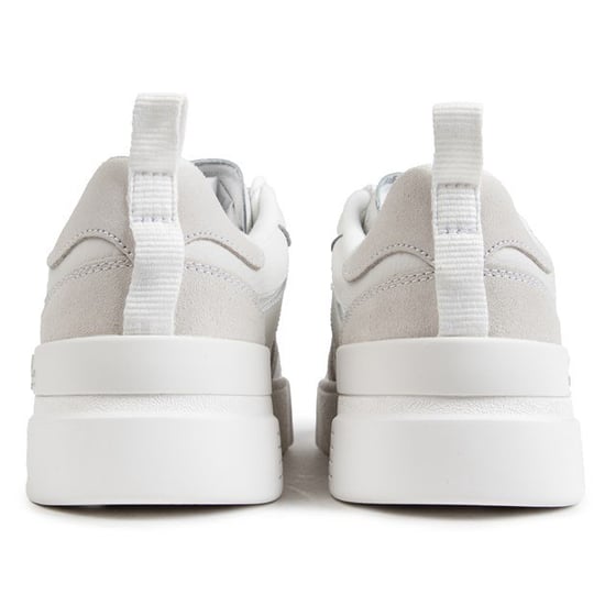 Lacoste L002 Sneakers - Image 3