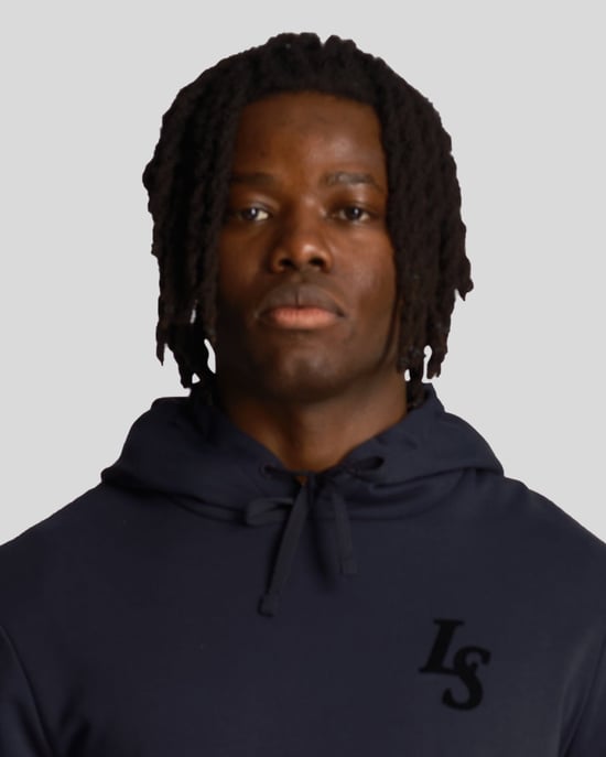 Lyle & Scott Club Emblem Donkerblauwe Hoodie - Image 4