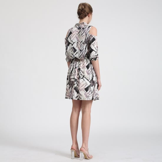 Geometrische print vleermuismouwen wrap effect -jurk - Image 2