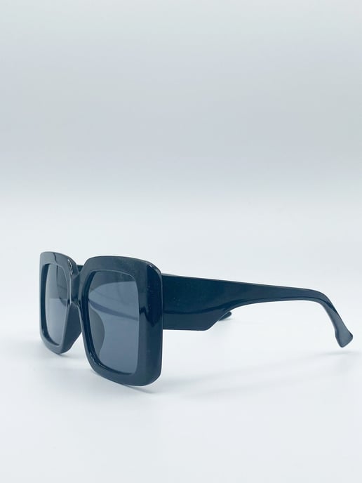 Oversized Plastic Frame Square Sunglasses