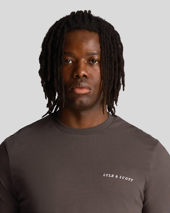 Lyle & Scott effen gunmetal T-shirt met geborduurd logo - Image 4