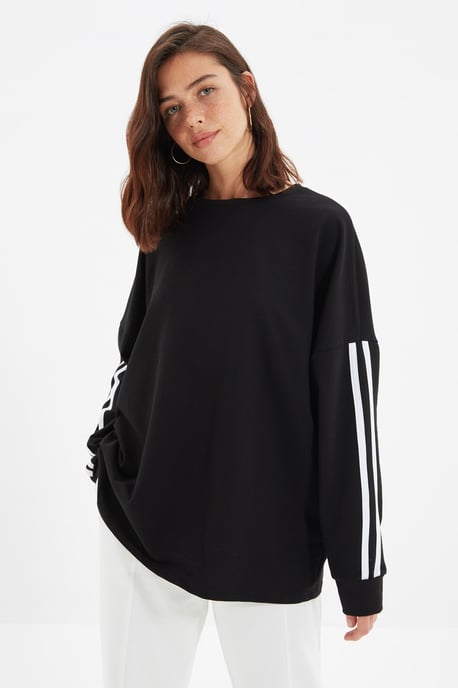 Trendyol Vrouwen Ronde hals Off-shoulder Sweatshirt - Image 1