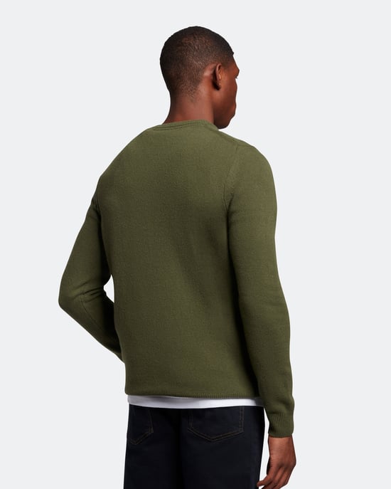 Lyle & Scott Ronde Hals Lamswol Trui in Olijf - Image 3