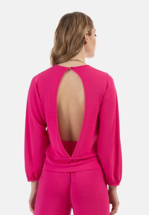 faina backless shirt