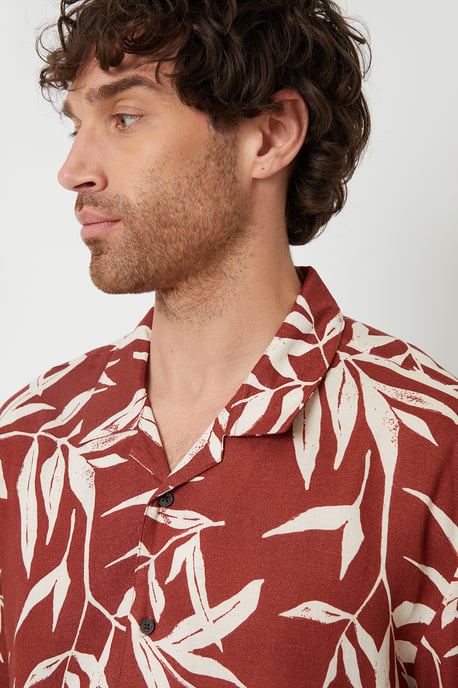 Terracotta 'Bamba' Revere Collar Leaf Print Short Sleeve Shirt