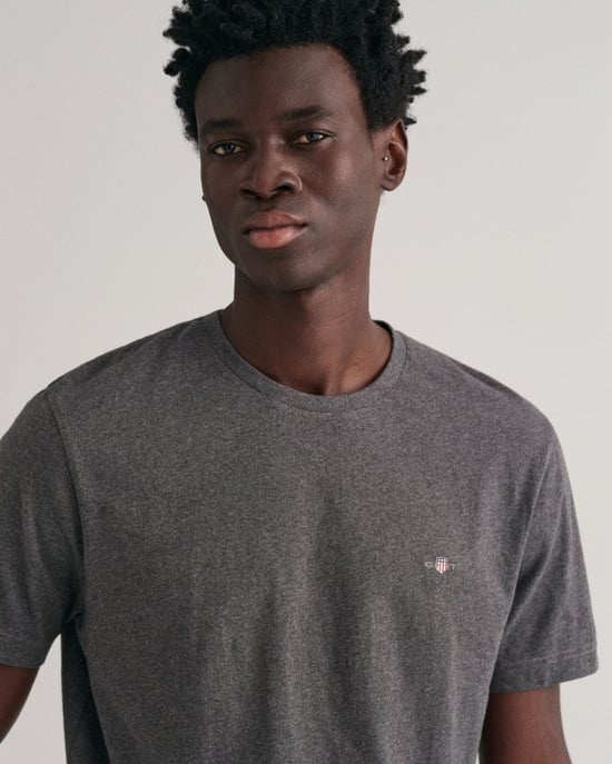 GANT Heren Regular Fit Korte Mouw T-shirt Shield Logo - Image 3