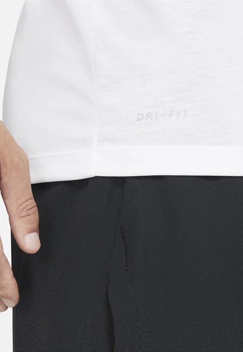 Nike Pro Dri Fit T-shirt voor heren in wit - Image 5