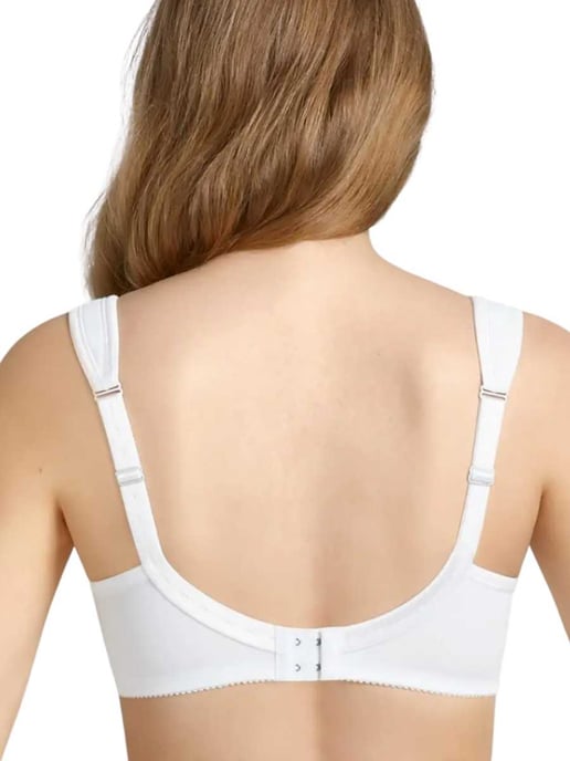 Anita Bustier - Image 2