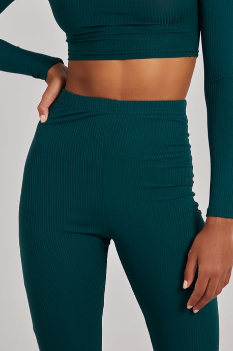 Ribbed Flare Trousers