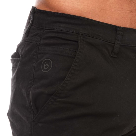 Heren Duck and Cover Moreshore Chino Short in Zwart - Image 3