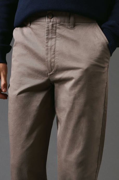 Maine Premium Black Chino Trousers Mens Regular Fit Cotton Blend All Seasons - Image 2
