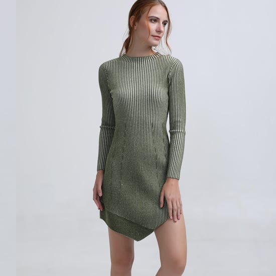Asymmetrische korte jurk in geribbelde breier - Image 3