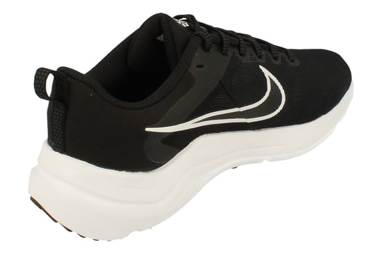 Nike Downshifter 12 Heren Zwarte Sneakers - Image 3