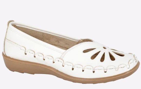 Boulevard Clarissa Pumps Womens - Image 1