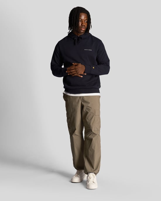 Lyle & Scott Heren Loopback Borduur Hoodie in Marineblauw - Image 1