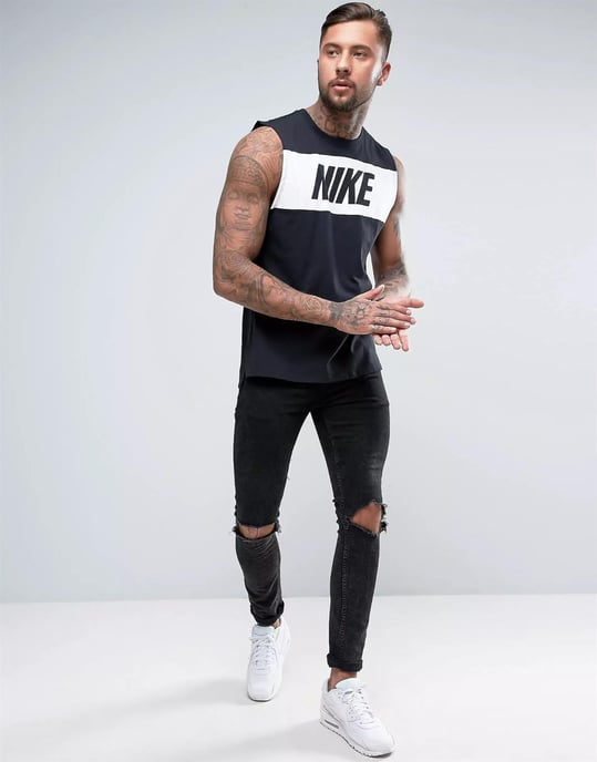 Nike retro herenhemd met logo in zwart - Image 4