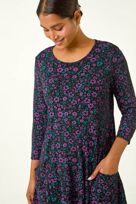Ditsy Floral Stretch Tunic Top