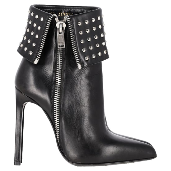Saint Laurent Paris Vouw Over Studded Enkellaarsjes in Zwart Leer - Image 1