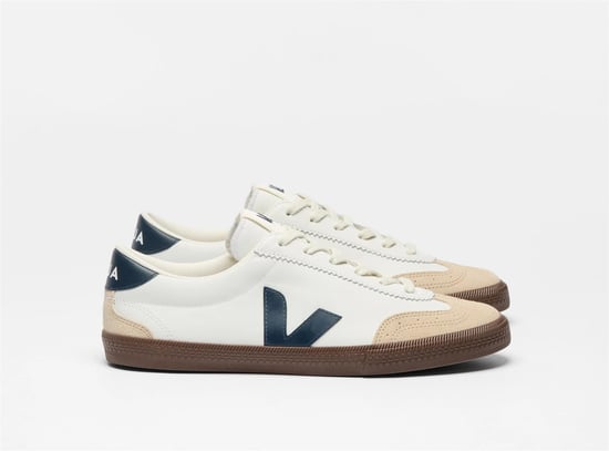 Veja Volley Leather Vrouwen Wit/Navy Trainers - Image 2