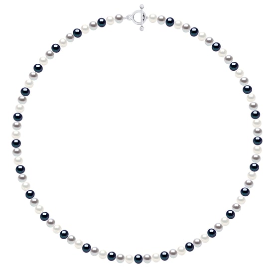 Necklace of Real Cultured Freshwater Pearls and Round 6-7 mm